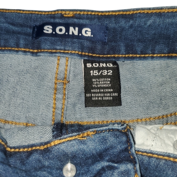 S.o.n.g Jeans Shorts - Picture 2 of 7